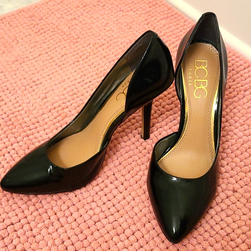 BCBG D'ORSAY PATENT LEATHER HEELS, BLACK, SZ 8